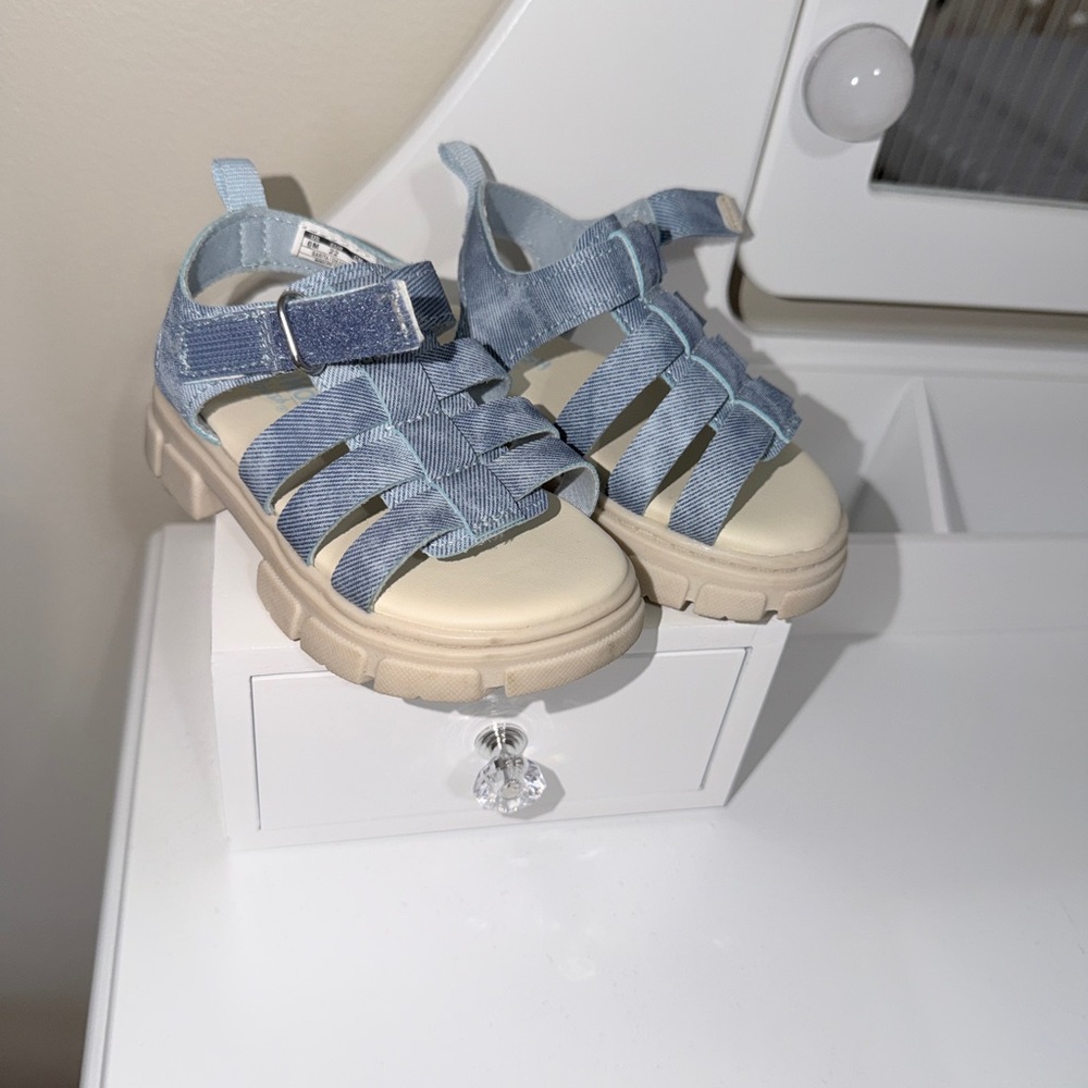 Oshkosh Blue Kids Sandals